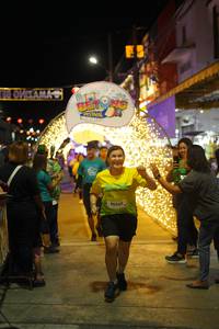 BIB: 90065
                            <button type="button" onclick="openModal(21831093)" class="btn btn-primary btn-sm float-right btn-popup" data-toggle="modal" data-target=".modal-high-quality">
                        <i class="fas fa-shopping-cart"></i> Add to Cart
                    </button>
                                            <button type="button" onclick="isThisMe(21831093, true)" class="btn btn-success btn-sm float-right btn-popup btn-isme hidden" data-toggle="tooltip" data-placement="bottom" title="นี่คือรูปของคุณใช่ไหม คลิกที่นี่เพื่อเอาเข้าอัลบั้ม">
                        <i class="fas fa-plus"></i> Add to album
                    </button>
                    <button type="button" onclick="isThisMe(21831093, false)" class="btn btn-warning btn-sm float-right btn-popup btn-isnotme hidden">
                        <i class="fas fa-ban"></i> Remove from album
                    </button>